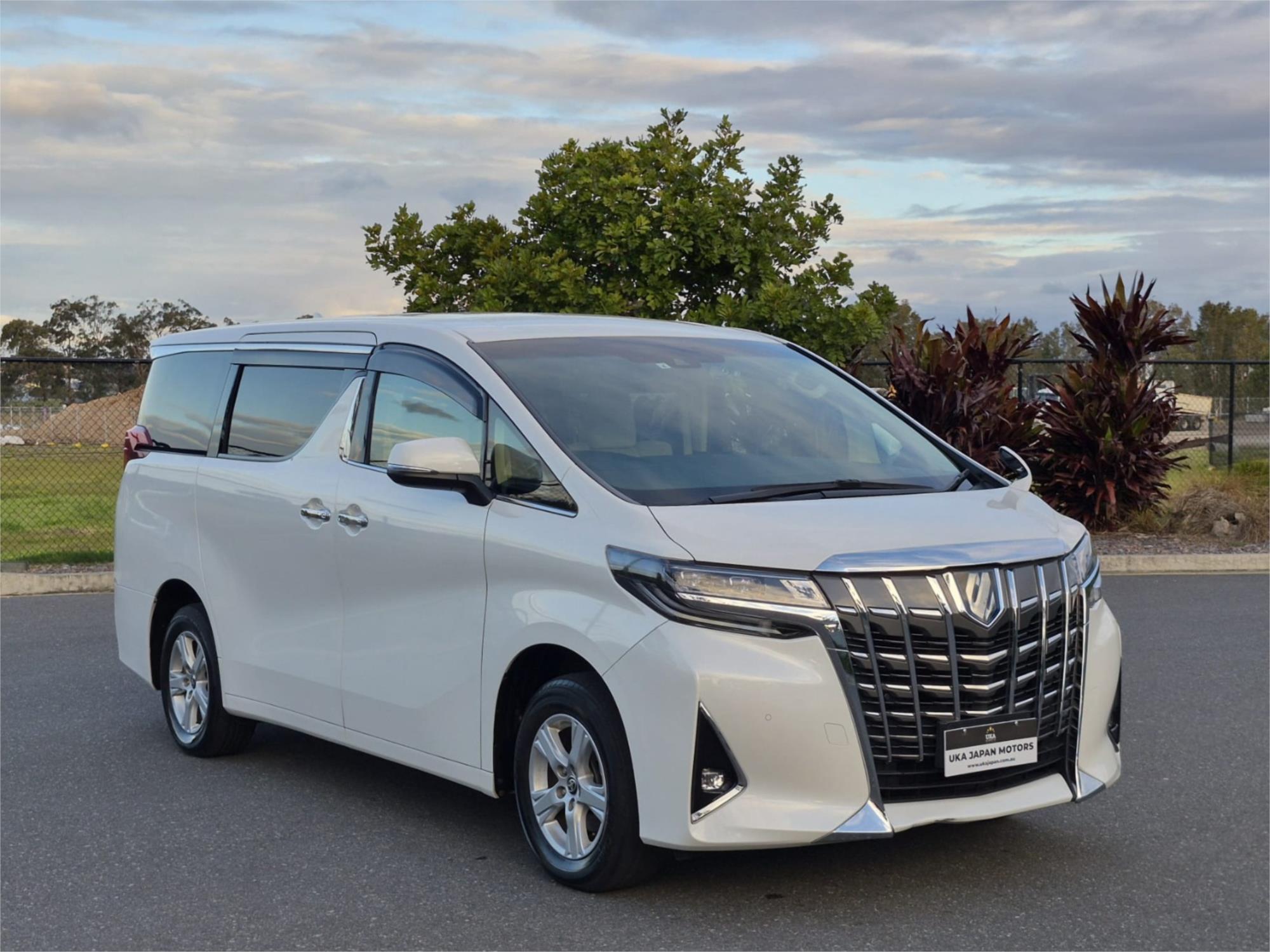 Toyota Alphard 2022